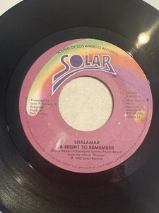 Shalamar "A Night To Remember" 45 on SOLAR Label...80s Soul, Funk, Disco in EX+ - Foto 1 di 2