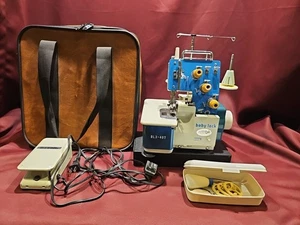 Baby Lock Serger Maschine Modell BL3-407 funktioniert getestet, muss gewartet und geölt werden  - Bild 1 von 13