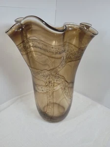 Vaso vintage fazzoletto increspato vetro soffiato a mano ambra chiara 13,5" - Foto 1 di 12