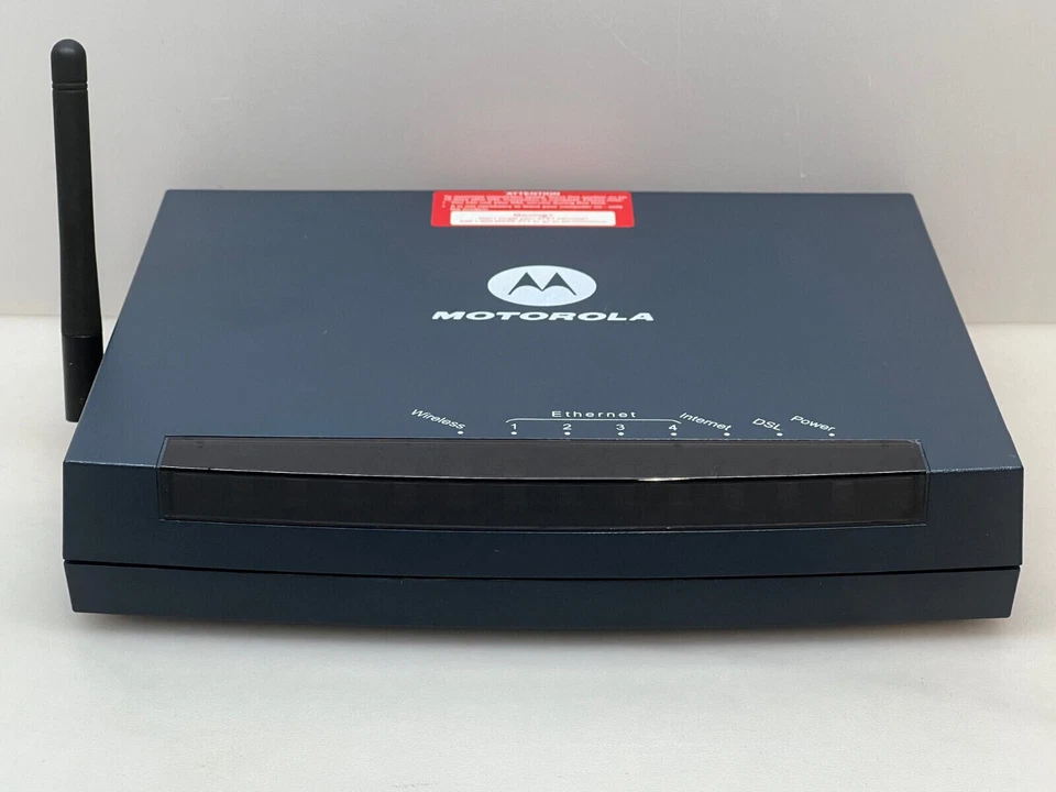 Motorola 3347-02-1022 54 Mbps 4-Port 10/100 Wireless G Router/Modem 802.11b/g - Image 1 of 1
