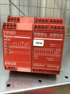 SCHNEIDER ELECTRIC XPSAR311144P 24V AC/DC ZWEIKANAL SICHERHEITSRELAIS 7 KONTAKTE - Bild 1 von 2