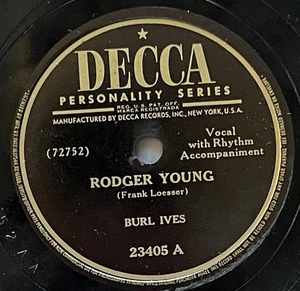 Burl Ives – Rodger Young / Foggy Foggy Dew Decca 23405 VG+ - Picture 1 of 4