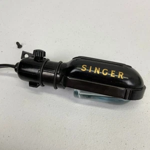 Macchina da cucire Singer 66 1926 VINTAGE LEGGERA - testata funzionante - Foto 1 di 6