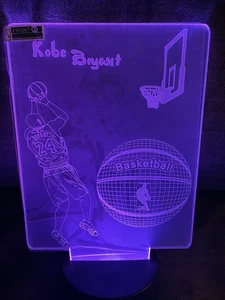 Lakers Kobe Bryant Multi Color LED Nachtlicht Dimmlampe mit Fernbedienung - Bild 1 von 6