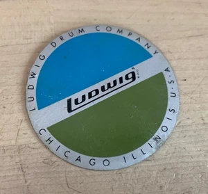 Adesivo LUDWIG anni 70 80 vintage blu e oliva supporto etichetta logo adesivo distintivo parte USA - Foto 1 di 3