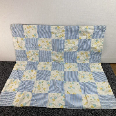 Vtg Handmade Adult Child Lap Quilt  22”x 22”  Blue Stripe Bears Machine Stitch - Image 1 of 4