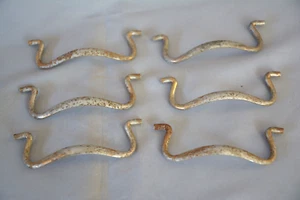 GOOD SET 6 ANTIQUE VICTORIAN DRESSER CAST IRON DRAWER BAIL PULLS HANDLES (R35) - Picture 1 of 5