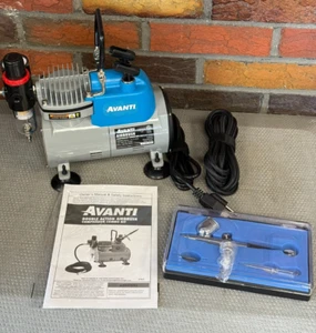 AVANTI Airbrush Compressor Combo Kit - Model AV-AB-01 Excellent Condition - Picture 1 of 11