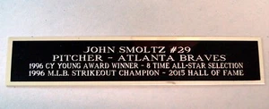 Targa John Smoltz Atlanta Braves per una maglia da baseball vetrina 1,25X6" - Foto 1 di 12