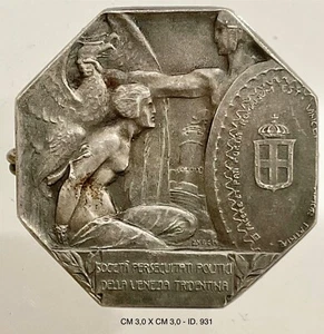 SOCIETÀ PERSEGUITATI POLITICI VENEZIA TRIDENTINA DISTINTIVO 1a G.M. 1915-1918 - Picture 1 of 6