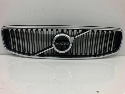 Parrilla delantera Volvo S90 17-20 sin cámara 32365378 Foto 1 de 4
