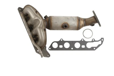 Convertidor catalítico con colector de escape integrado para Ford Focus 2005-2008 Foto 1 de 4