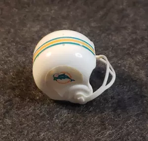 OPI NFL MIAMI DOLPHINS Vintage NFL Mini Gumball Football Helmet (C9B3) - Picture 1 of 8