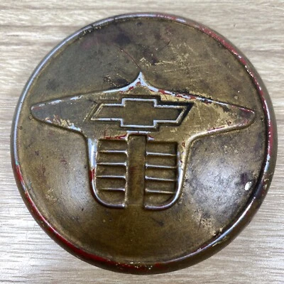 Tampa de botão vintage 1940 Chevrolet Suburban volante buzina central - Imagem 1 de 4