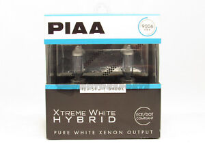 PIAA 9006/HB4 Xtreme White Hybrid Headlight Halogen Light Bulbs Twin Pack 3900K