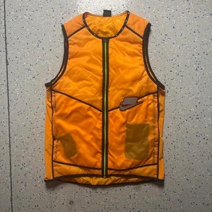 Nike Aerolayer Vest Mens L Orange Wild Run Gilet Insulated Running Reflective - Picture 1 of 6