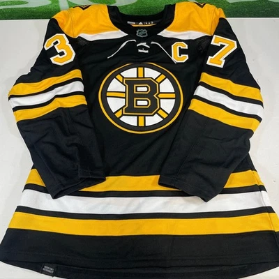 Camiseta Adidas Patrice Bergeron Boston Bruins Foto 1 de 4