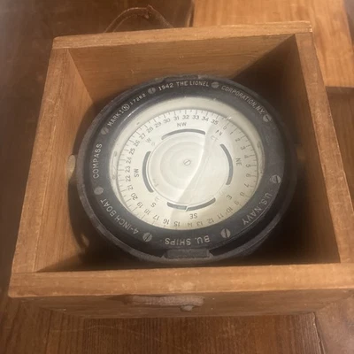 Antique 1942 Lionel Corp NY US Navy BU Ships 4" Boat Mark1 17262 Compass in Box - Image 1 of 4