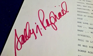 1996 Sally J Raphael show script Deidre Hall signed autographed 10pages no photo - Picture 1 of 4