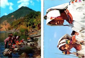 2~4x6 Postkarten Guatemala FRAUEN WASCHEN in SANTIAGO & JUNGE MÄDCHEN in NEBAJ - Bild 1 von 5