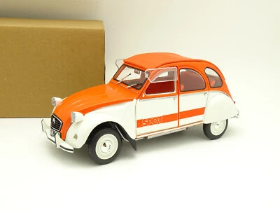 Solido SB 1/18 - Citroen 2CV Spot - Image 1 of 2