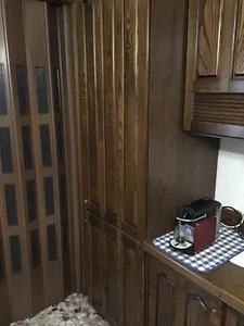 Credenza completa con colonna porta frigo e vetrina , Country. - Foto 1 di 7