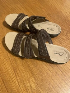 Clarks Damengröße 10 M Laurieann Cove Sandale Zobelleder UVP 94 $ - Bild 1 von 6
