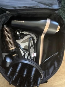 Remington D6960GP Hair Dryer Set – Diffuser, Brush, Bag - Picture 1 of 4