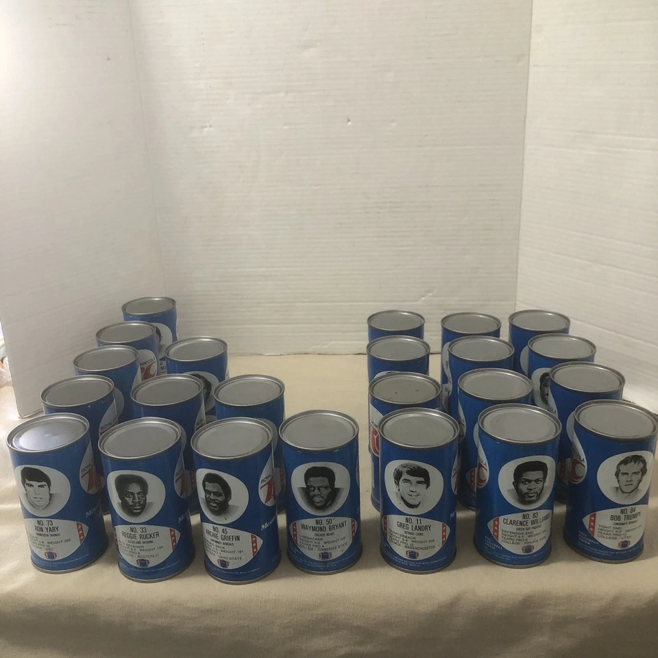 Latas de cola RC vacías de colección años 70 sin abrir. Lote de 23 equipos de fútbol americano y fotos de la NFL Foto 1 de 4