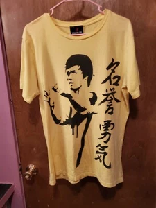 Yellow Bruce Lee Small T-Shirt Mens - Picture 1 of 9
