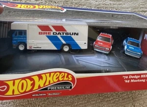 CUSTOM Repack Team BRE DATSUN 510 #46 & #85 NISSAN Transport Hot Wheels 3 Set - Picture 1 of 12