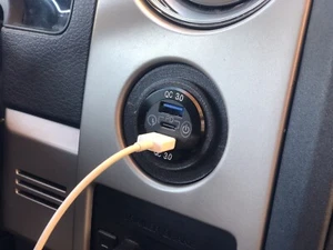 09-14 2WD F150 USB/Voltmeter Mount Coin Holder Replacement (Outlet Not Included) - Picture 1 of 4