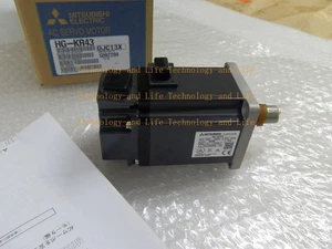 MITSUBISHI HG-KR43 Servo Motor HGKR43 New In Box Free Expedited Shipping - Picture 1 of 2