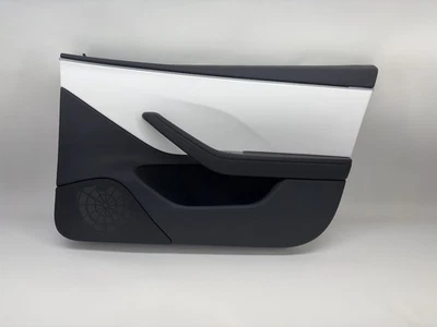 Panel de puerta delantera derecha Tesla Model 3 Highland 2025 1776742-20-E Foto 1 de 4