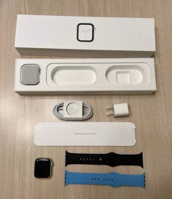 Apple Watch Series 4 GPS 银色铝合金 40 毫米表壳 状况良好 — 第 1/4 张图片