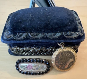 Medallón y broche de luto 1816 con carta y ataúd en forma de joyero Plymouth Reino Unido - Imagen 1 de 13