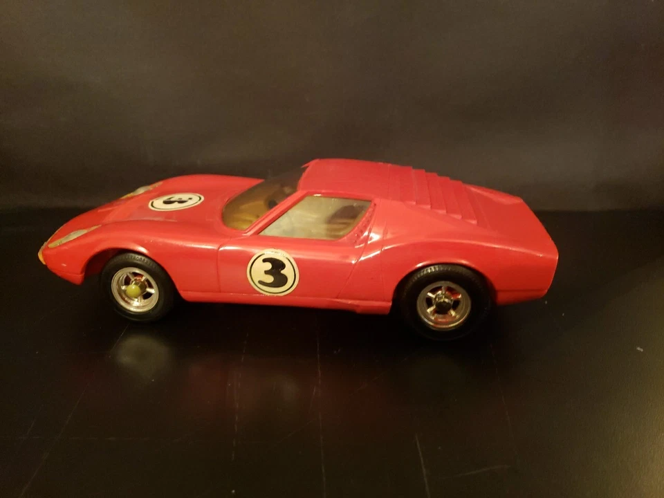 LAMBORGHINI MIURA P400  PLAYART HONG KONG BATT. OP. DETAILED PLASTIC  SPORTS CAR - Image 1 of 4