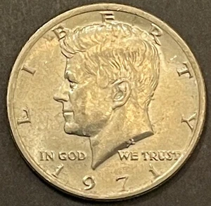 1971-P Kennedy Half Dollar - AU/BU - Picture 1 of 2