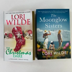 Lot of 2 Lori Wilde Novels Paperback Variety Romance Books Mixed Lot - Foto 1 di 8
