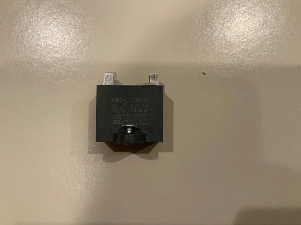 Конденсатор осушителя GE CBB61S 6 мкФ 250 В переменного тока 50/60 Гц — от модели GE ADEL50LZQ1 - Изображение 1 из 1