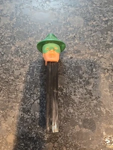 PEZ vintage anni '60 - Il calabrone verde dispenser - Foto 1 di 14