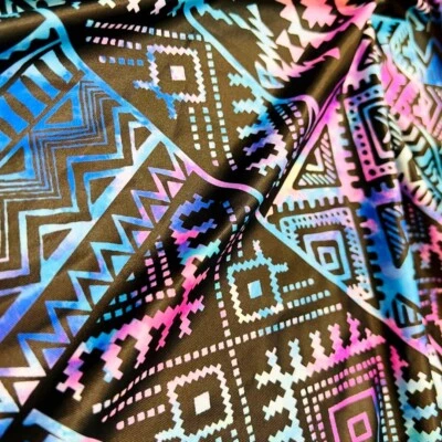 Tela de spandex elástica neón indio púrpura y azul estampado por yarda para trajes de baño Foto 1 de 4