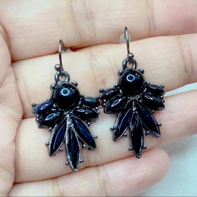 ❣️ Pendientes colgantes negros estilo gótico Foto 1 de 4