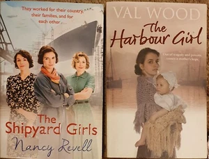 2 Bücher Die Werftmädchen von Nancy Revell & Das Hafenmädchen von Val Wood sehr guter Zustand - Bild 1 von 5