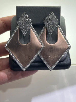 PENDIENTES COLGANTES TONO BRONCE  Foto 1 de 4