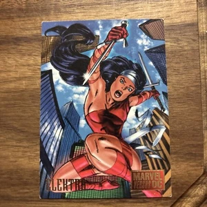 Elektra #3 1995 Fleer DC vs. Marvel Comics Card - Picture 1 of 2