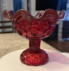 Vintage LE Smith Glass Ruby Red Moon & Stars Open Compote Pedestal Candy Dish - Picture 1 of 4