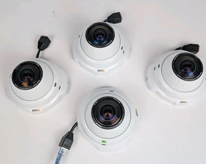 Axis 212 PTZ Network Camera – Tested via PoE, LED Green - Picture 1 of 7