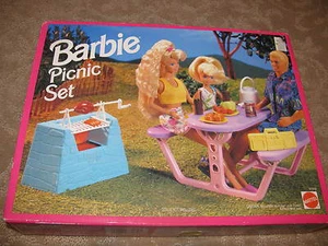 NEW SEALED Barbie So Much To Do PICNIC Set Barbecue Grill BBQ Table 1995 Mattel - Picture 1 of 1