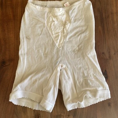 Shorts modelador vintage anos 50 Jantzen cinto EUA LP18 - Imagem 1 de 4